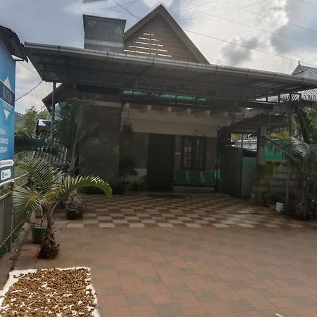 Riya Home Stay Munnar Anaviratty Eksteriør billede